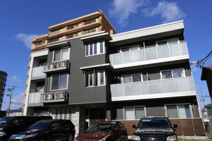 シャーメゾンベレオ　文 203号-1