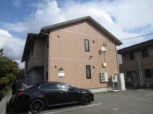 シャーメゾン港北 202号-1