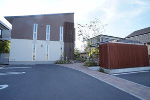 プライベートガーデン蛇田 103号-1