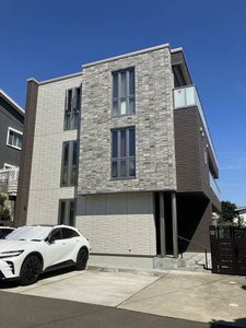 シャーメゾン石垣町 202号-1