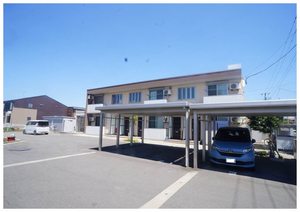 シャーメゾンビーブリッジ春日