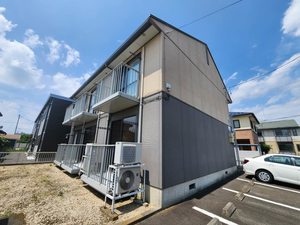 リィ・シイン 103号-1