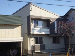 シャーメゾン　ラウレア