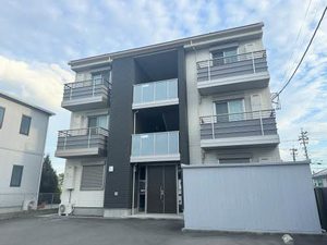 コートヴィレッジ開成 302号-1