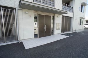 ベレオ新屋敷 303号-12