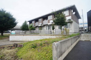 シャーメゾン松山