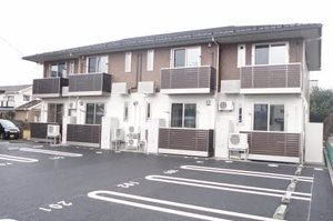 シャーメゾン緑町