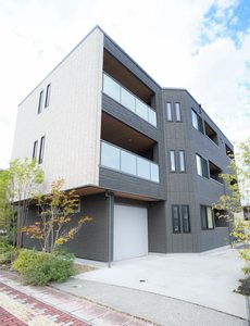 センターフィールド森合町 205号-12