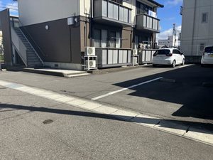 サンテラス山根B 201号-14