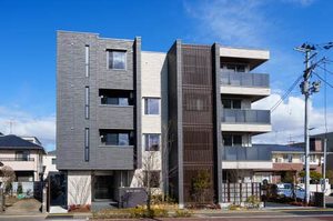 ヒルズ　メゾン　薬師堂 202号-1