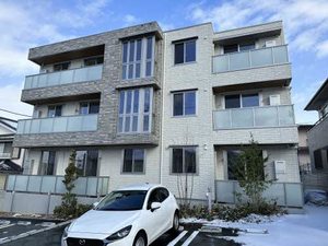 グランドールサカエ