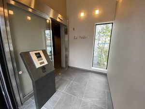 ラ　プリエ 203号-14