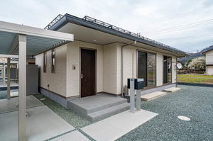 シャーメゾン仲町Ｃ