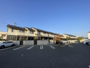 メゾンマストすわ町 102号-1