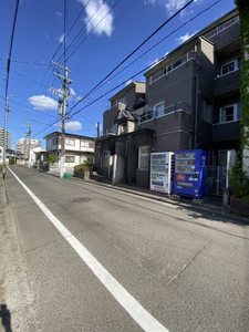 カーム・クウォーターB 202号-15