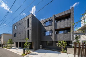 Ａｌｂｅｍａｒｌｅ上杉 101号-1