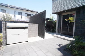 シャーメゾン成田町 102号-15