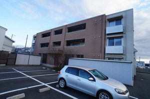 メゾンマスト盛南中央Ⅱ 305号-2