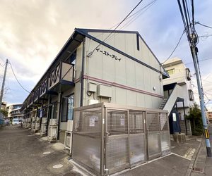 イースト・アレイ