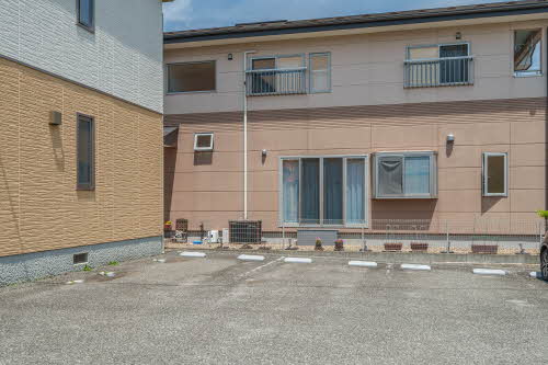 シャーメゾン薬師 203号-13