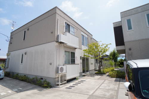 シャーメゾンアヴィA202-1