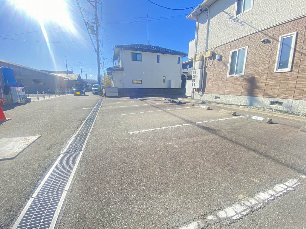 シャーメゾン・シュロス 201号-14