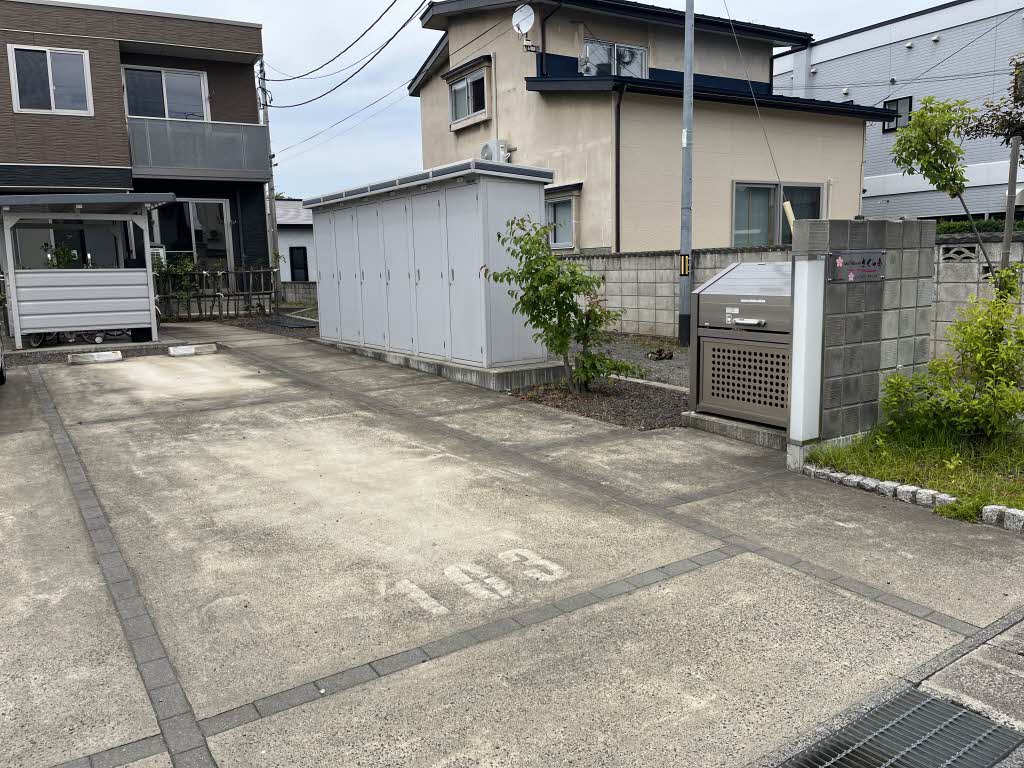 シャーメゾンさくら奏 202号-9