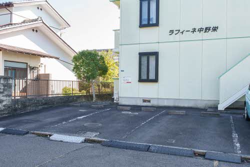 ラフィーネ中野栄 203号-13