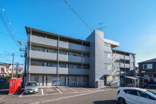 リピュート三浦