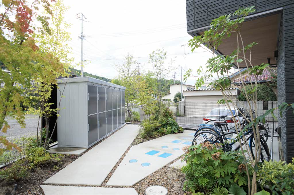 センターフィールド森合町 203号-15