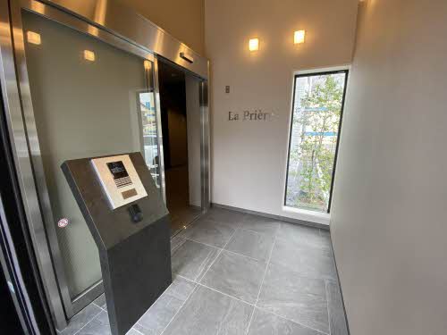 ラ　プリエ 203号-14