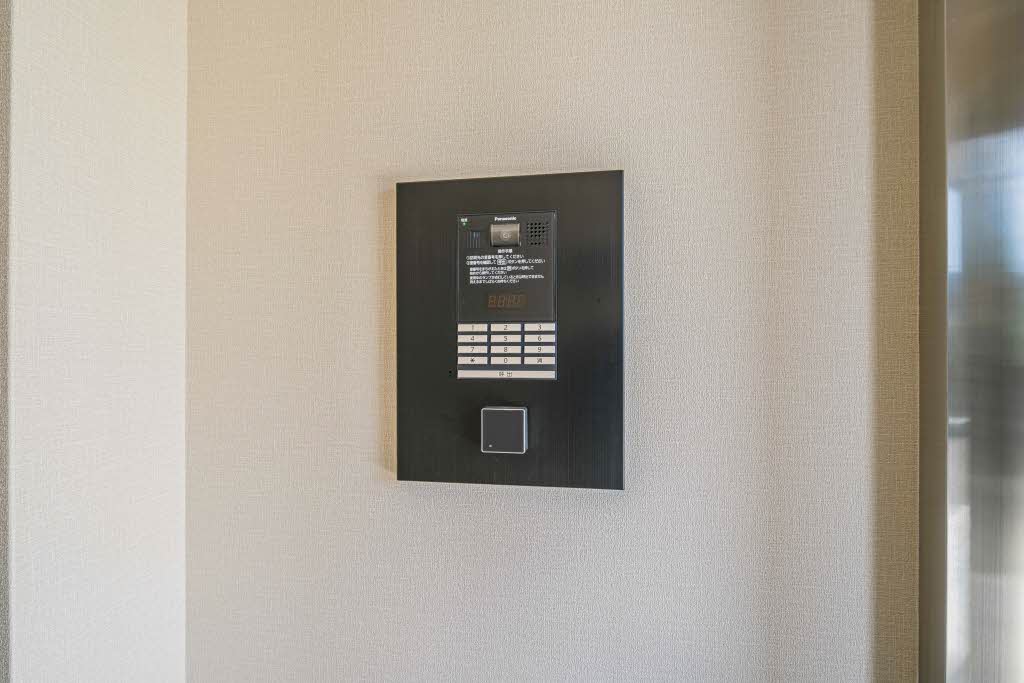 Ａｌｂｅｍａｒｌｅ上杉 203号-14