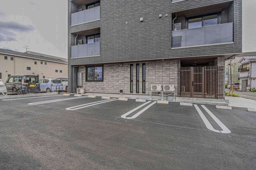 Ｌｅｘｕｓ　Ｓｑｕａｒｅ 201号-12