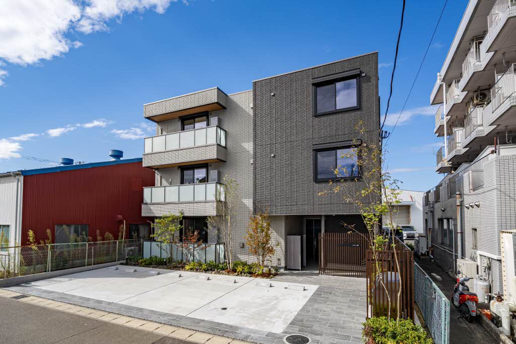 Ｆｏｒｅｎａ　西町