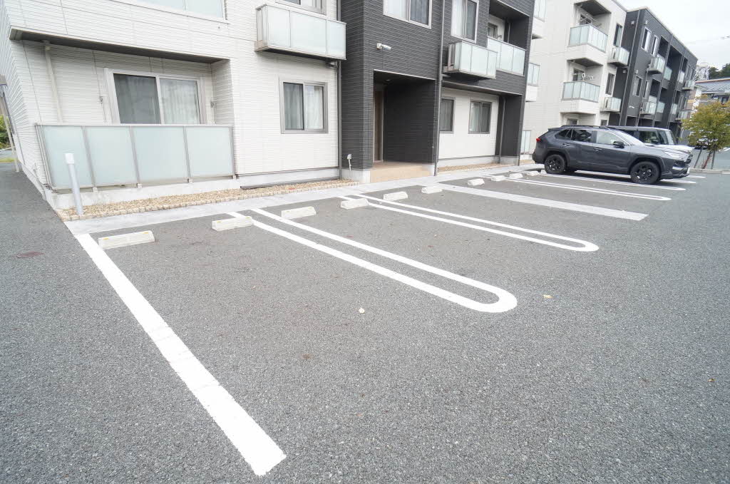 メゾンマスト名須川C棟 C201号-14