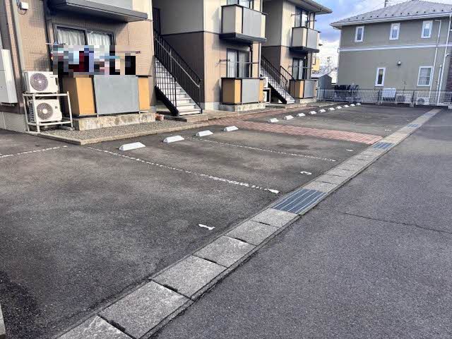 シャトル・トシ 203号-13