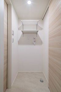 フロンティア二番館 201号-12
