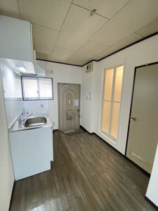 アーバン・ド・ジュネス 103号-5