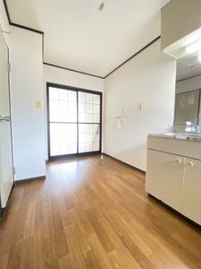 アーバン・ド・ジュネス 205号-9