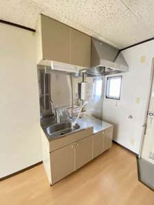 ハイツ西新井 202号-4