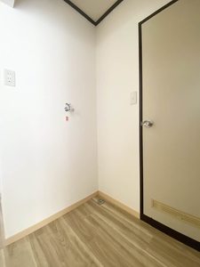 ゼルコバ 202号-8
