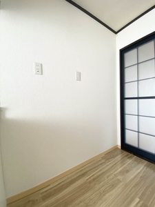 ゼルコバ 202号-9