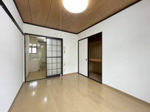 サン・マロンド 203号-3