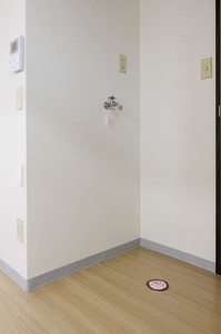 ハウディ・スライブ 201号-8