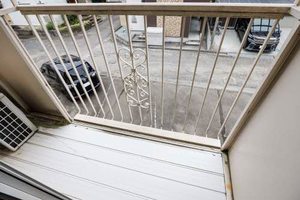 ハウディ・スライブ 202号-10