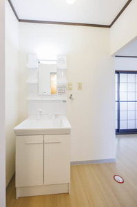 メゾン・ド・吉成 101号-8