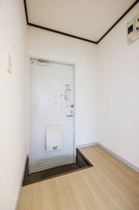 メゾン・ド・吉成 101号-9