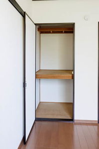 メゾン・ド・吉成 101号-12