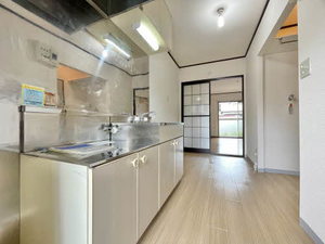 ＣＯＺＹ　ＡＬＬＥＹ　Ａ 105号-4