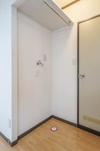 ＣＯＺＹ　ＡＬＬＥＹ　Ａ 106号-9